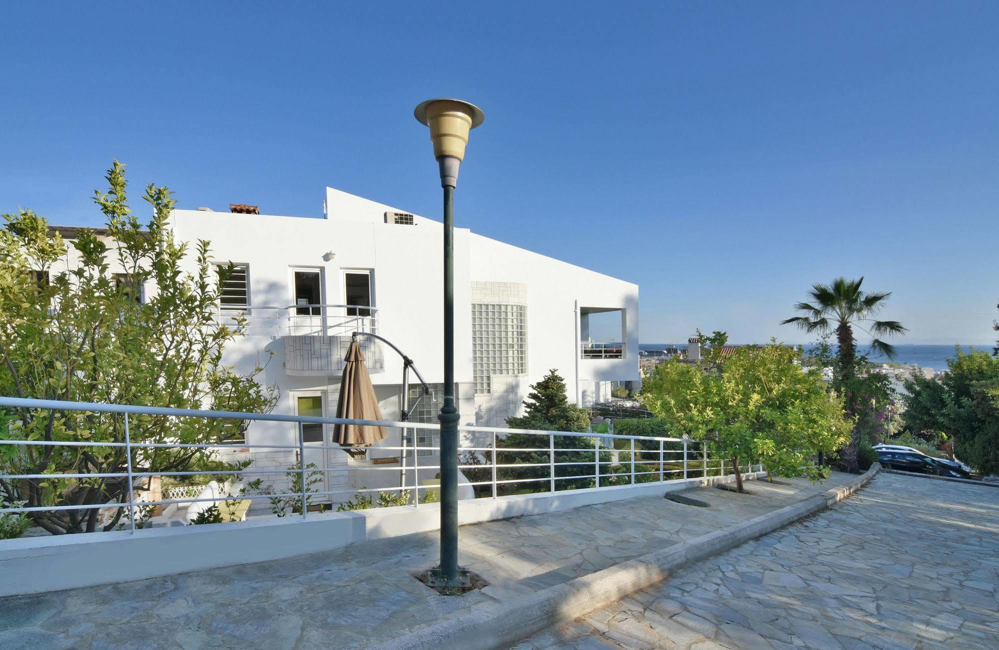 Coconut Villa Alimos ภายนอก รูปภาพ
